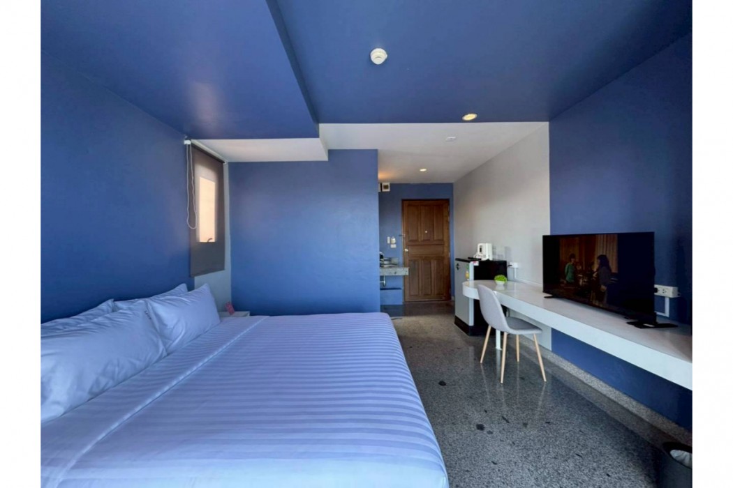 icheck inn phuket town