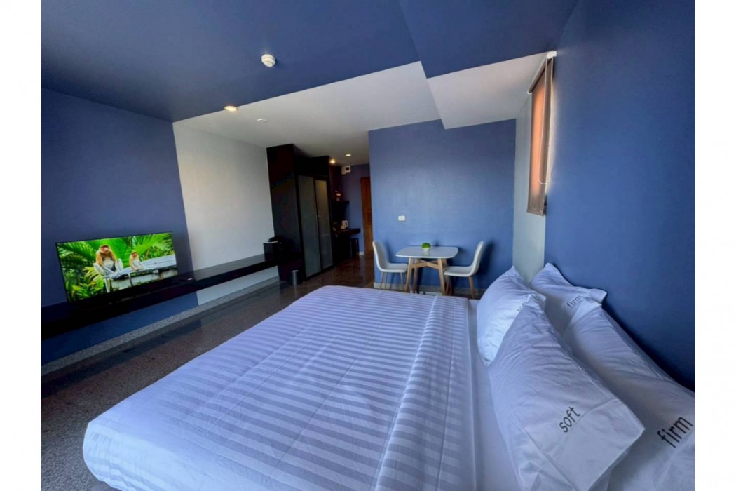 icheck inn phuket town