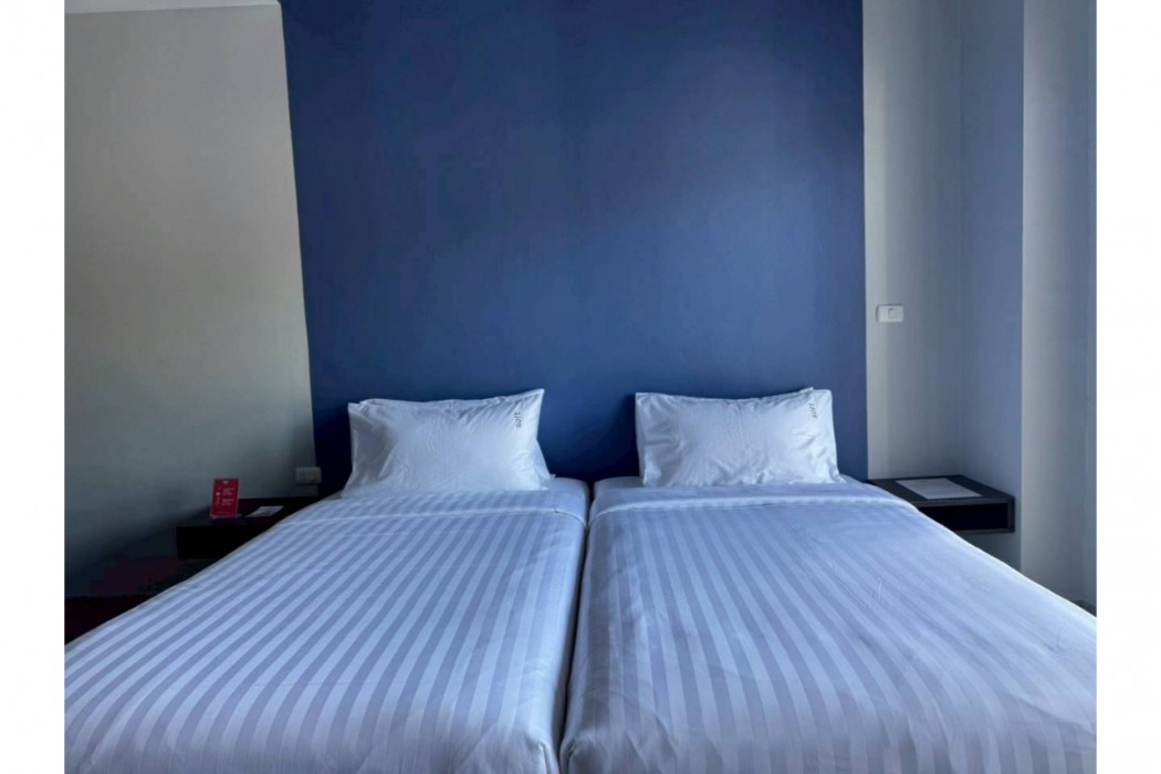 icheck inn phuket town