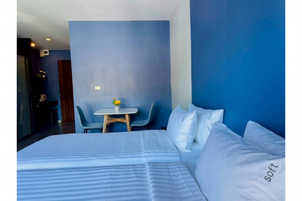 icheck inn phuket town
