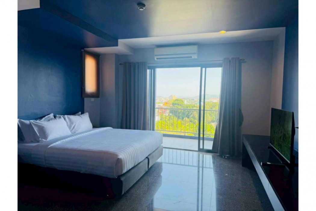 icheck inn phuket town