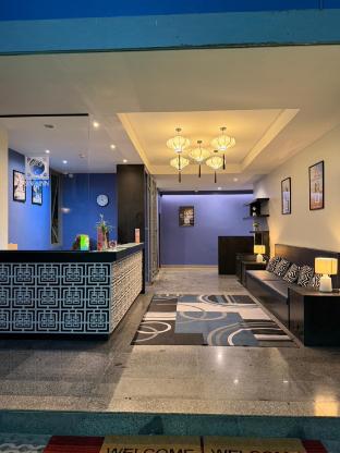 icheck inn phuket town