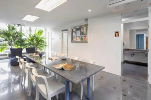 icheck inn phuket town
