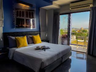 icheck inn phuket town