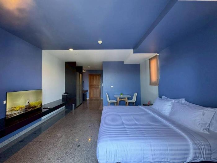 icheck inn phuket town