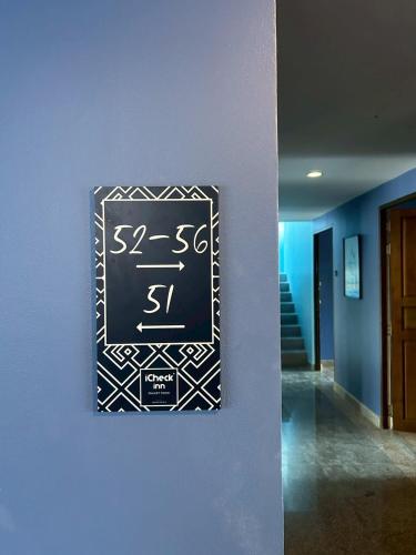 icheck inn phuket town