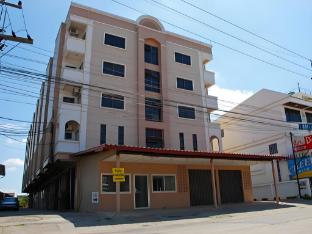 dee ma hotel