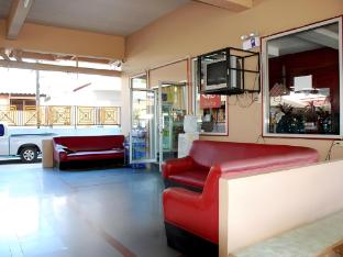 dee ma hotel