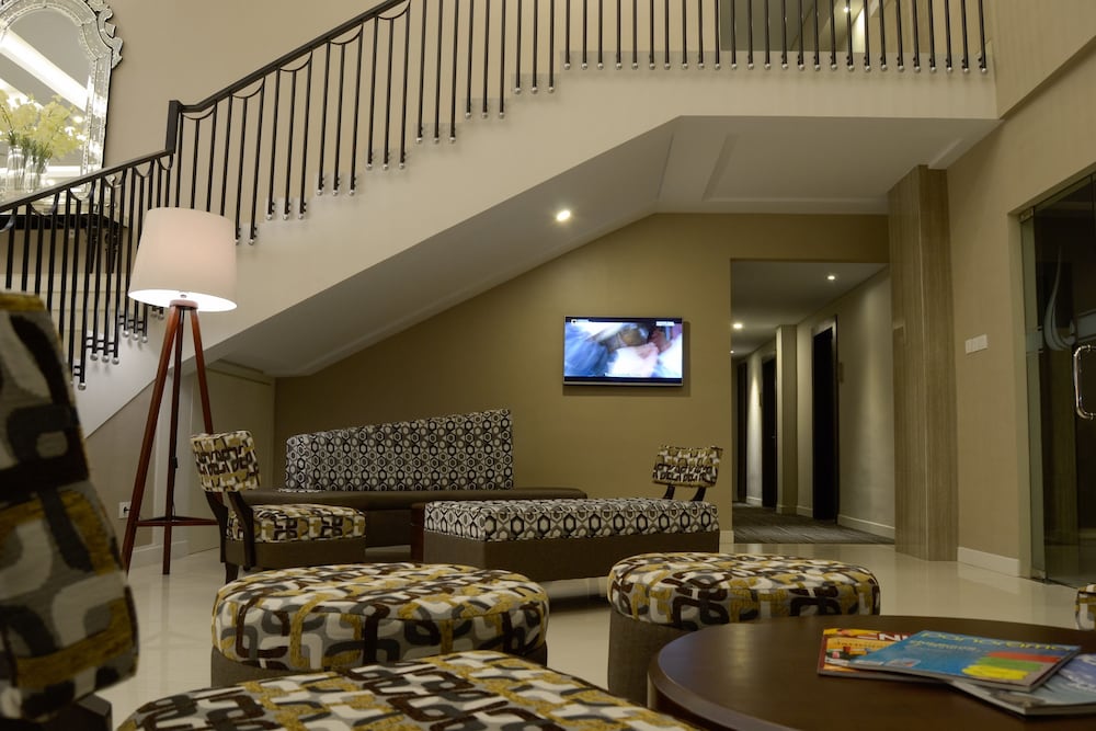 tasneem boutique convention hotel