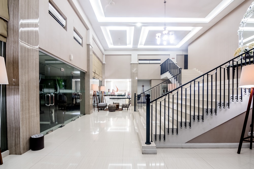 tasneem boutique convention hotel