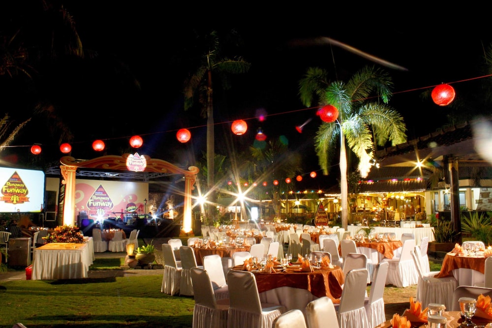 tasneem boutique convention hotel