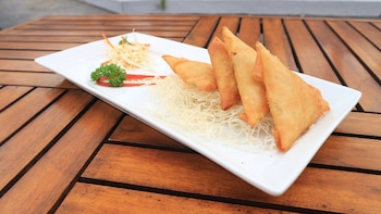 tasneem boutique convention hotel