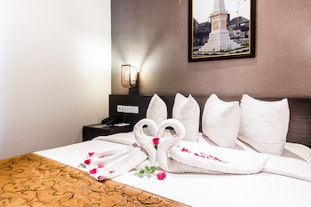 tasneem boutique convention hotel