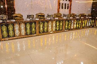 M Resort,,3 star