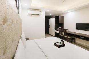 townhouse the amv hotel