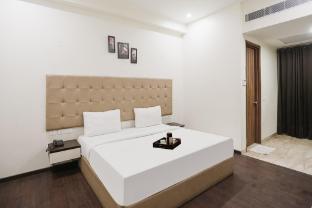 townhouse the amv hotel