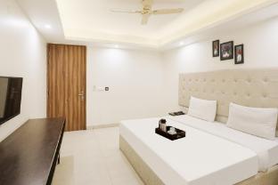townhouse the amv hotel