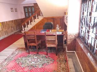 Hotel Krishna Heritage,,3 star