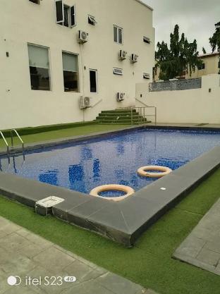 lit suites