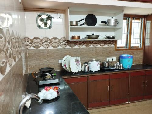 sls homestay luxury ac service apartments 1bhk 2bhk 3bhk