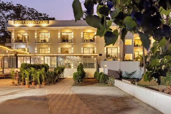 asar upper house morjim beach by orion hotels