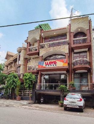 Lloyd House,13/3 Kalkaji,4 star