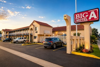 Big A Motel & Suites Near Disneyland Orange County,,3 star