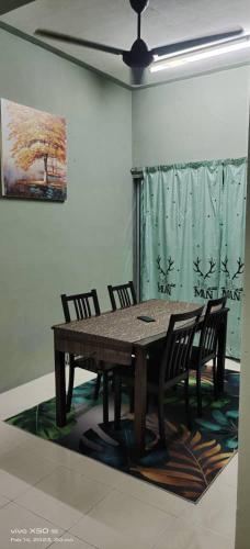 homestay lumut perak