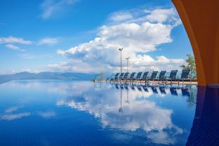 xikang wellness and resort jinggu baima mountain