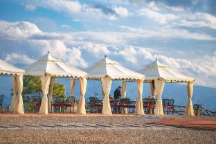 xikang wellness and resort jinggu baima mountain