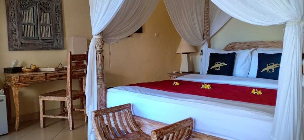 tauch terminal resort tulamben