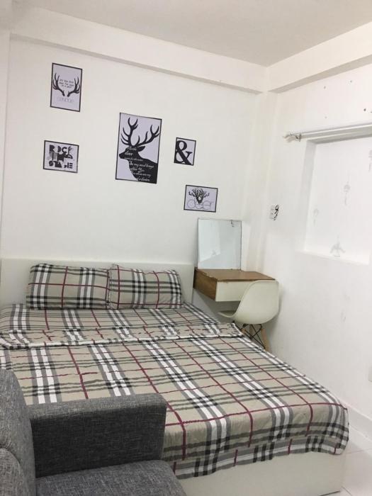happy apartment