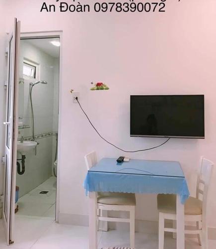 happy apartment