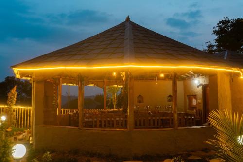 camp kelang mountain view camping bonfire stay near paragliding landing site