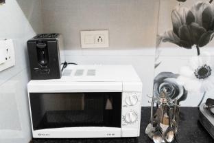 homlee deecon fully loaded flat with kitchen