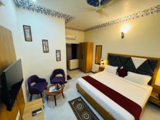 airport jai hari vilas hotel near umaid bhawan palace jodhpur
