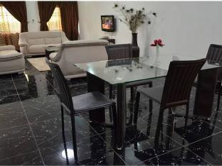 anabel apartment and suites
