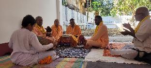 gour gadadhar guest house