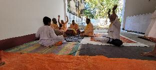 gour gadadhar guest house