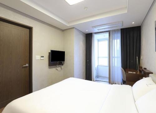 haeundae wide ocean view residence