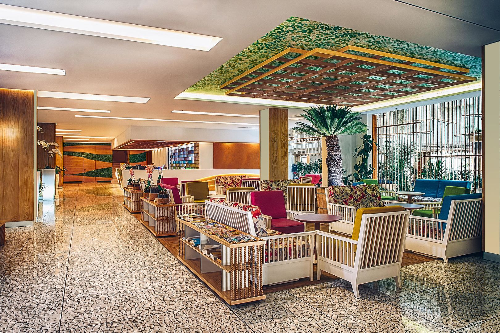 carine hotel park