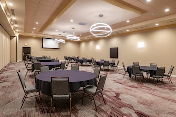Courtyard By Marriott Santa Ana Orange County,Santa Ana>>Los Angeles,3 star