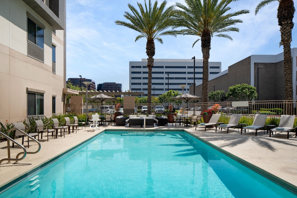 courtyard by marriott santa ana orange county