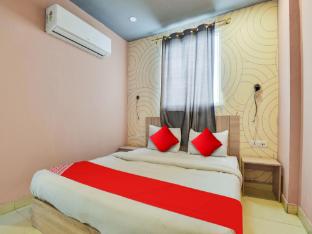 super hotel o d plaza near by pitampura metro station