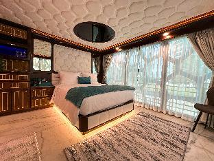 overnight super yacht experience orchid