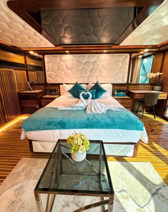overnight super yacht experience orchid