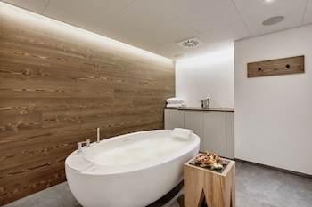 hotel regina titlis a trademark collection by wyndham