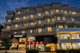 super townhouse oak sinhgad road crossway formerly popular hotel