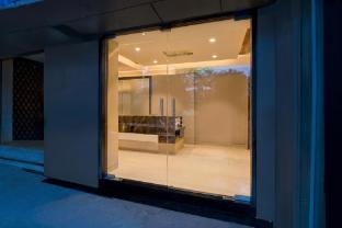 super townhouse oak sinhgad road crossway formerly popular hotel