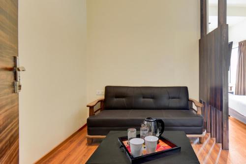 super townhouse oak sinhgad road crossway formerly popular hotel